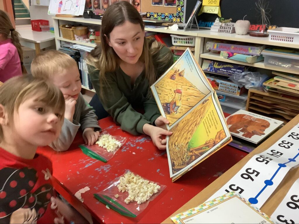 Ridgewood Public School celebrates Family Literacy Day